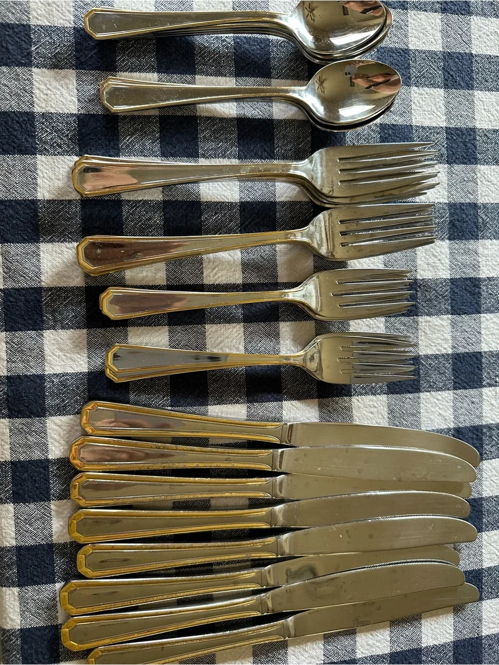 Towle 18-8 Stainless Steel 32 Piece Flatware Set - Silver with gold trim